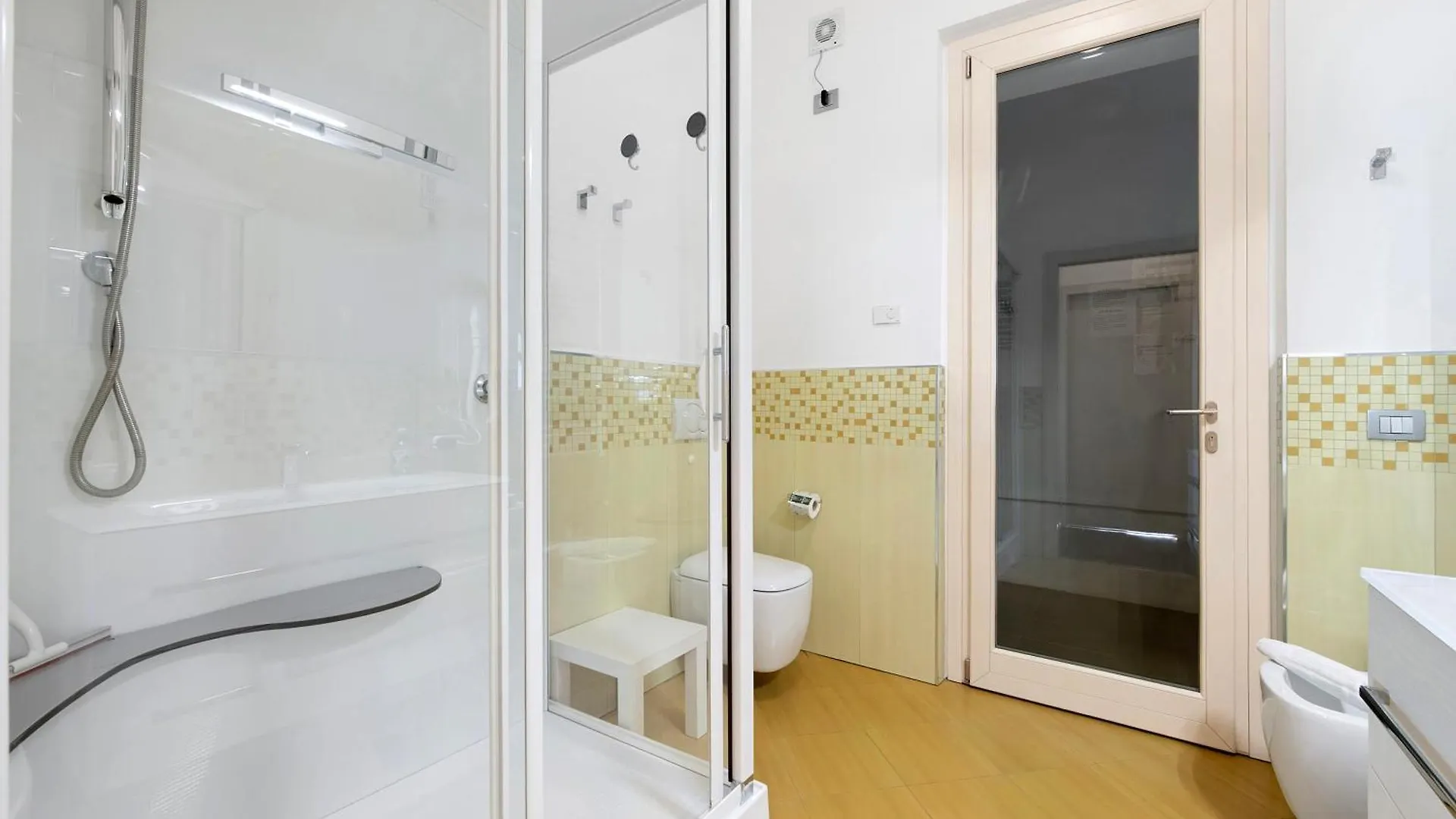 Apartment Residence Virgilio Yellow Toscolano-Maderno